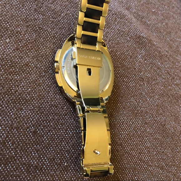 Michael Kors Tribeca Tortoise Brown Dial Watch - Picture 7 of 10
